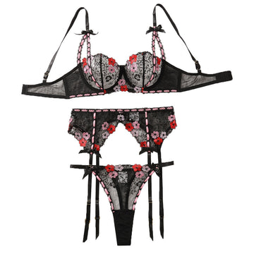 Sexy lingerie set with embroidered flowers eprolo